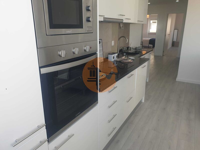 3 Bed, 2 Bath, ApartmentFor Sale, Lisboa, Lisboa