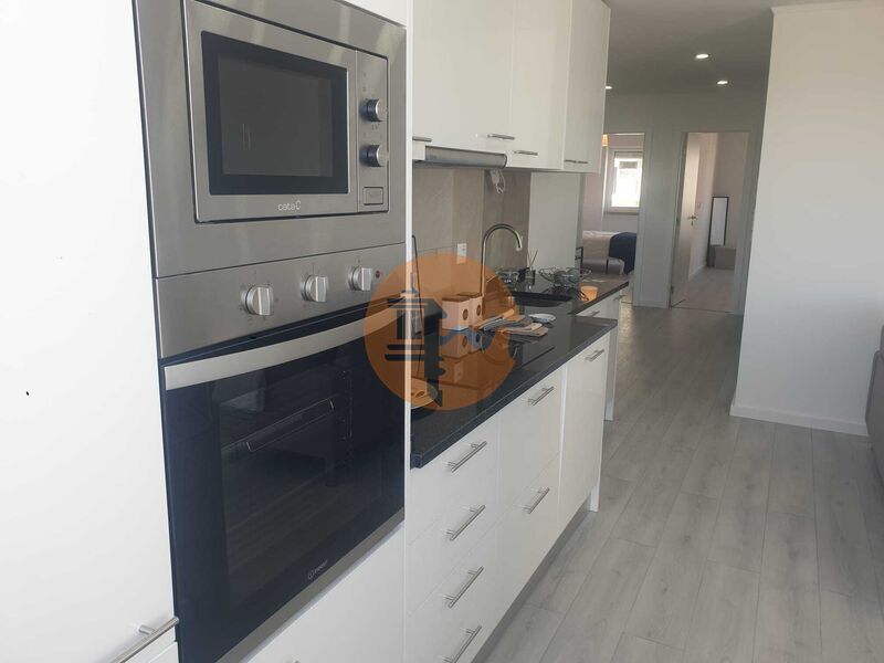 3 Bed, 2 Bath, ApartmentFor Sale, Lisboa, Lisboa