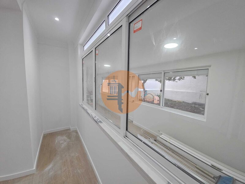 2 Bed, 1 Bath, ApartmentFor Sale, Amadora, Lisboa