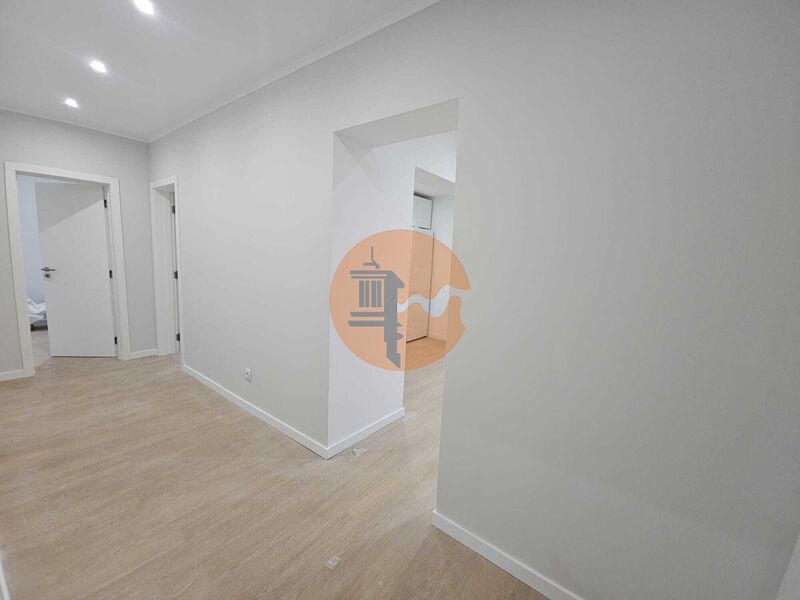 2 Bed, 1 Bath, ApartmentFor Sale, Amadora, Lisboa