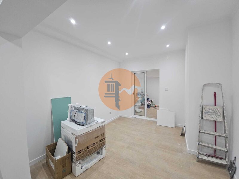 2 Bed, 1 Bath, ApartmentFor Sale, Amadora, Lisboa