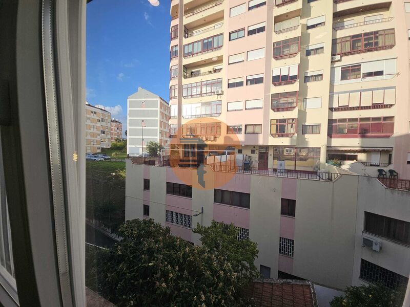 3 Bed, 2 Bath, ApartmentFor Sale, Lisboa, Lisboa