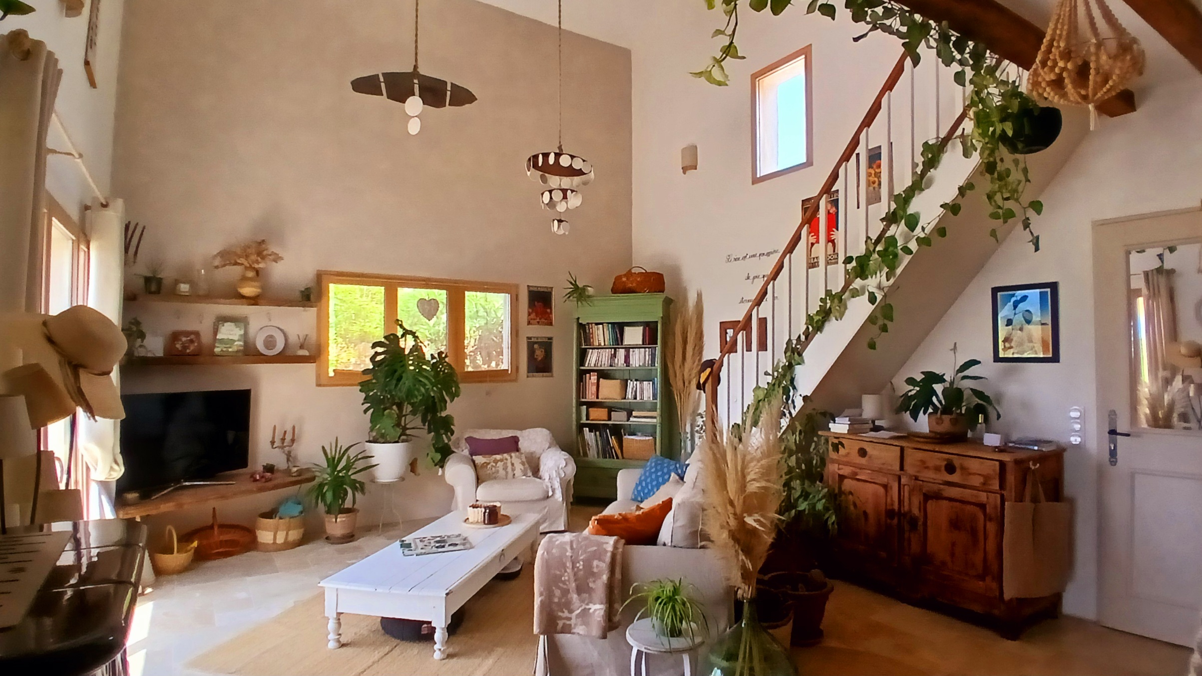 3 Bed, 2 Bath, HouseFor Sale, Cruzy, Herault, Languedoc-Roussillon, 34310