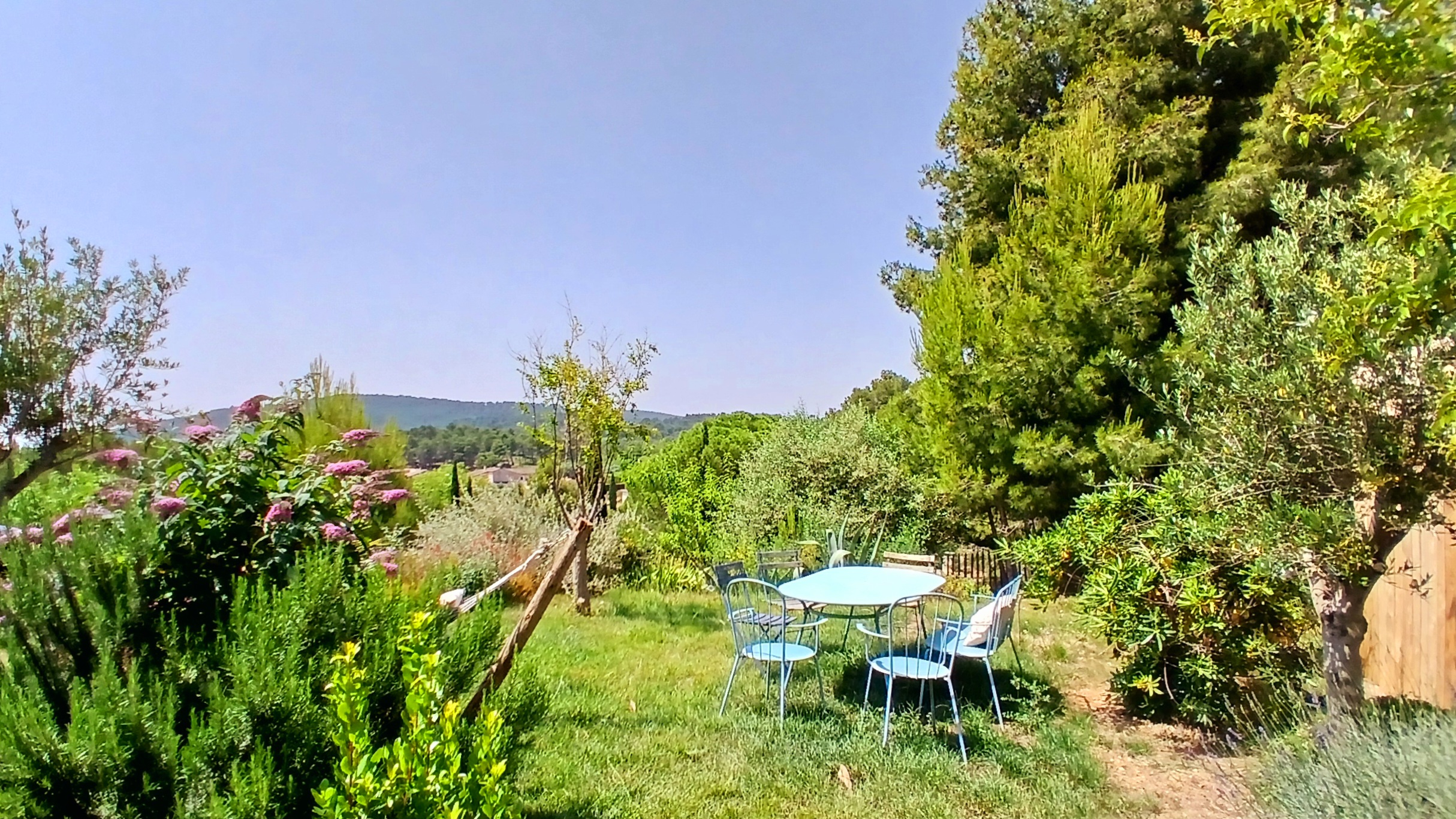 3 Bed, 2 Bath, HouseFor Sale, Cruzy, Herault, Languedoc-Roussillon, 34310