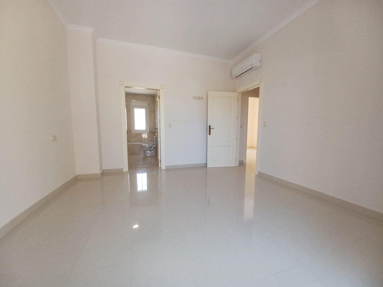 4 Bed, 4 Bath, HouseFor Sale, Cabo Roig, Alicante