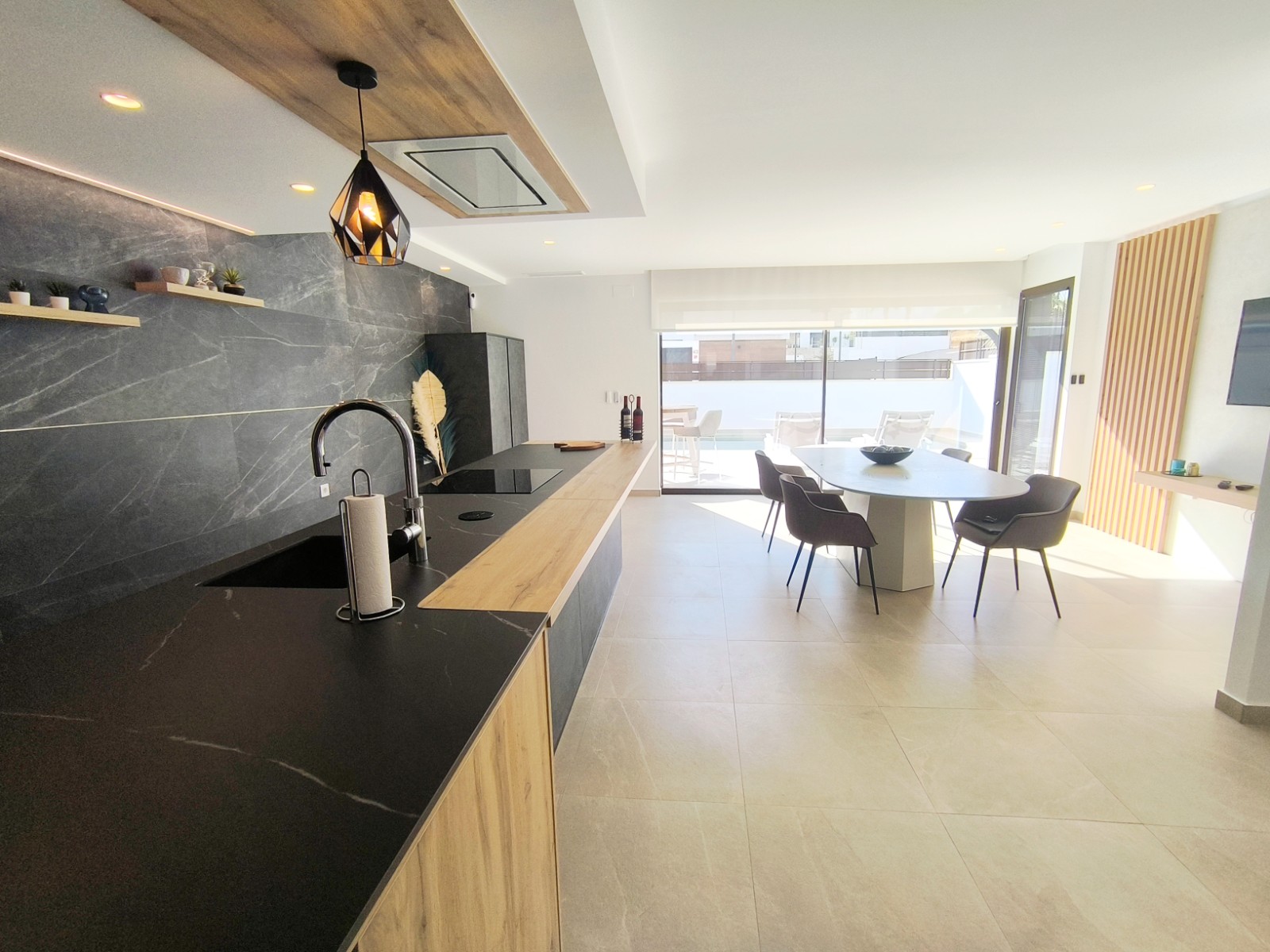 3 Bed, 4 Bath, HouseFor Sale, Algorfa, Alicante