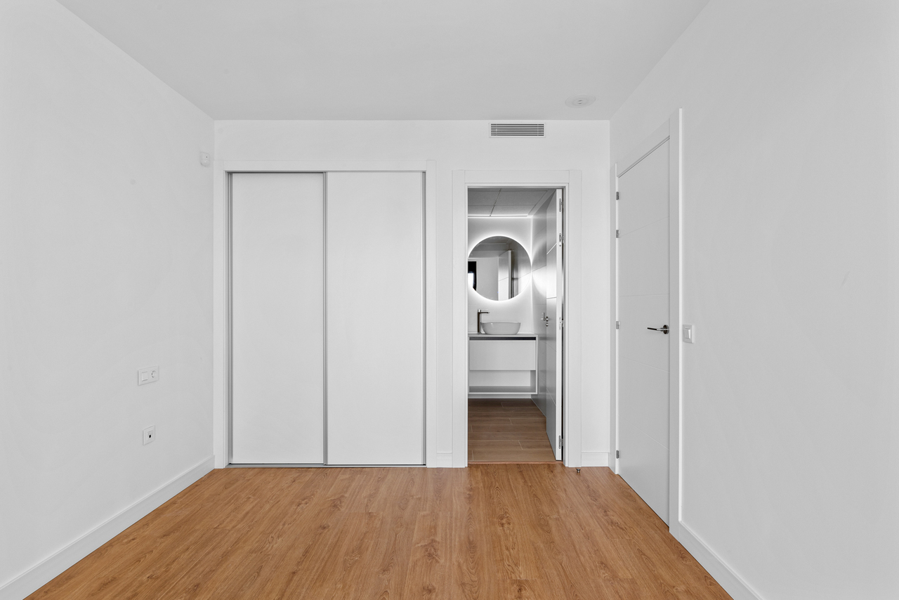 2 Bed, 2 Bath, ApartmentFor Sale, Villamartin, Alicante