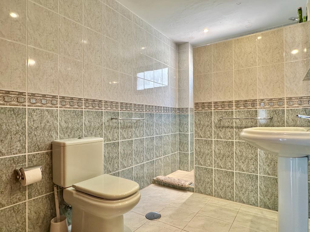 2 Bed, ApartmentFor Sale, Calle Trinquete 2, Puerto del Carmen, Lanzarote, Isla Canarias, 35510