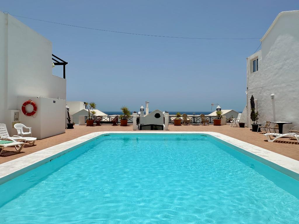 2 Bed, ApartmentFor Sale, Calle Trinquete 2, Puerto del Carmen, Lanzarote, Isla Canarias, 35510