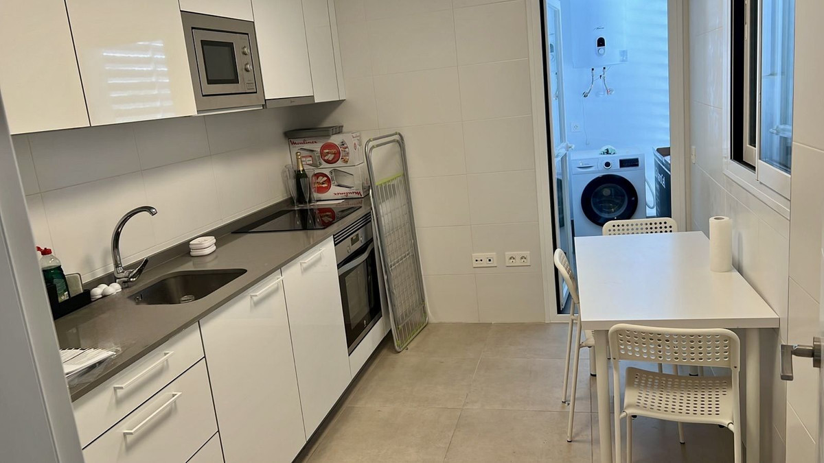 2 Bed, 2 Bath, ApartmentFor Sale, Nueva Andalucia, Malaga