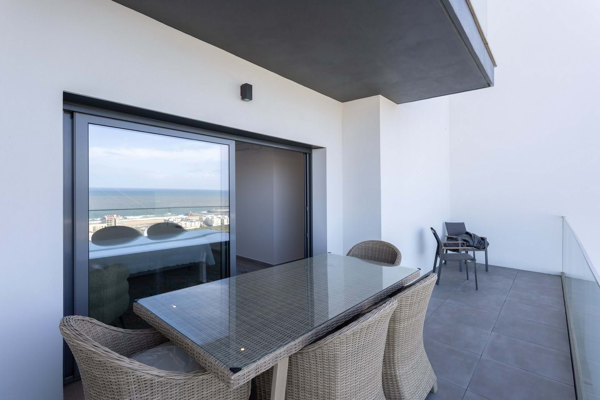 1 Bed, 1 Bath, ApartmentFor Sale, Nazaré, Leiria, 2450-060