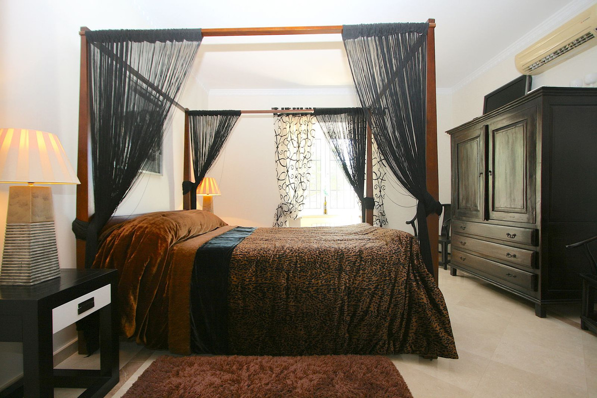 5 Bed, 4 Bath, HouseFor Sale, Mijas, Malaga