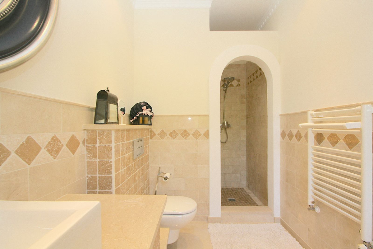 5 Bed, 4 Bath, HouseFor Sale, Mijas, Malaga