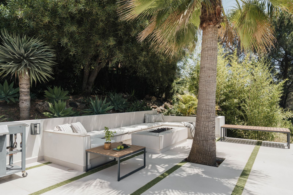 4 Bed, 4 Bath, HouseFor Sale, Benahavis, Malaga