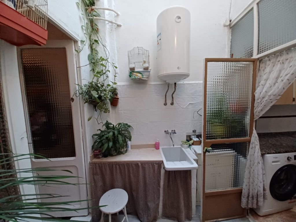 6 Bed, 1 Bath, HouseFor Sale, Oliva, Valencia, 46780