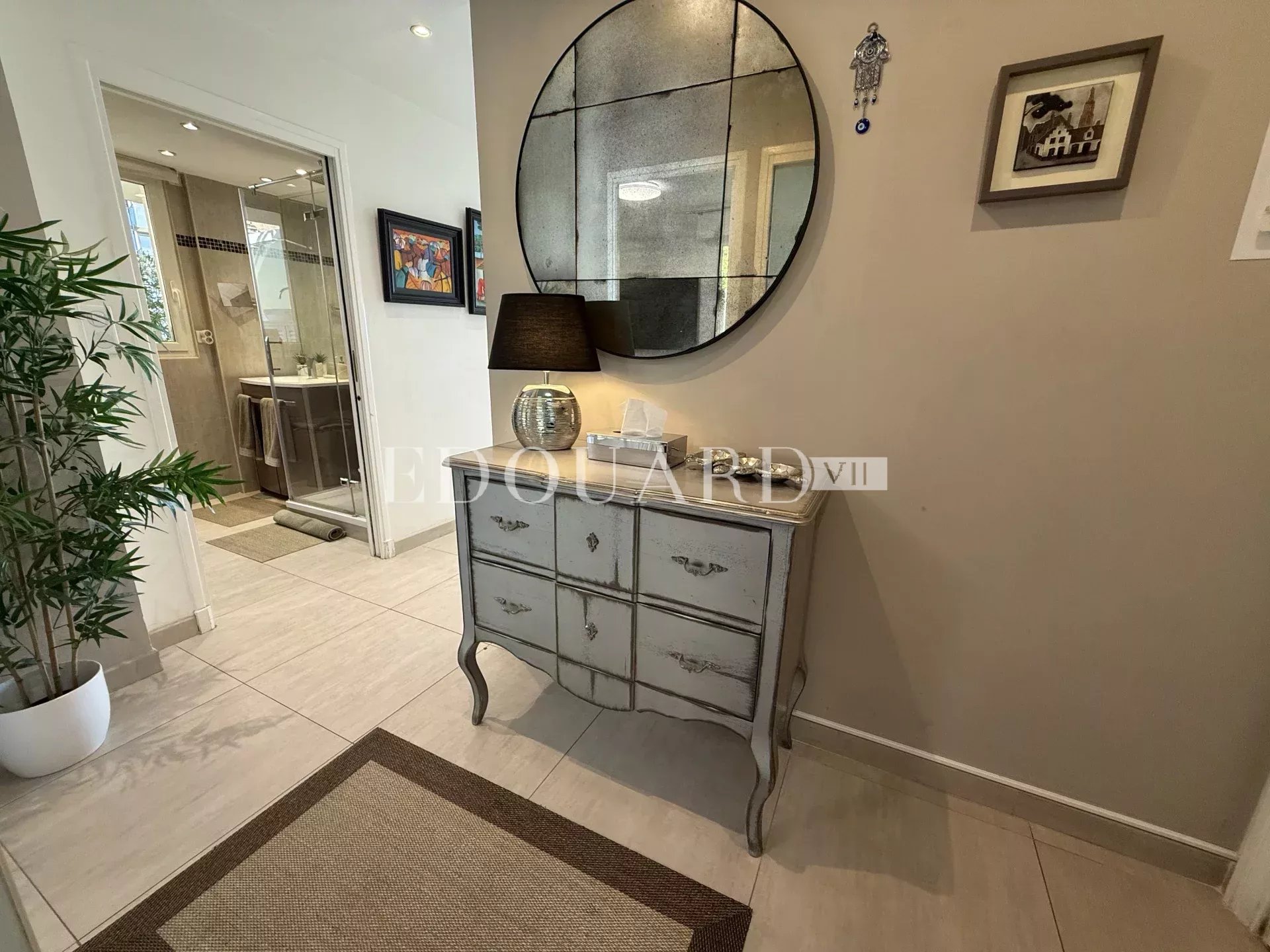 2 Bed, 1 Bath, ApartmentFor Sale, Beausoleil, Alpes-Maritimes