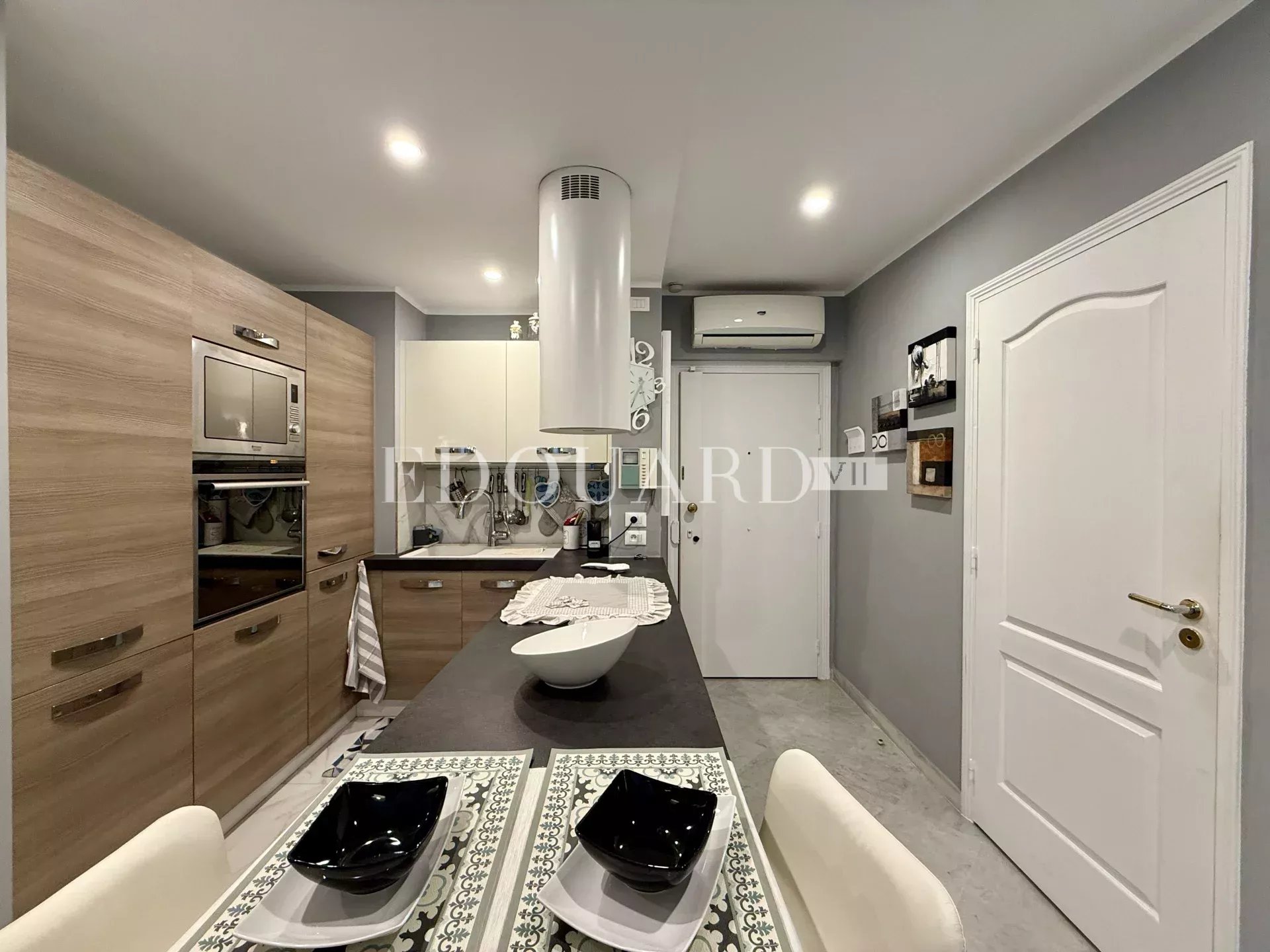 1 Bed, 1 Bath, ApartmentFor Sale, Menton, Alpes-Maritimes