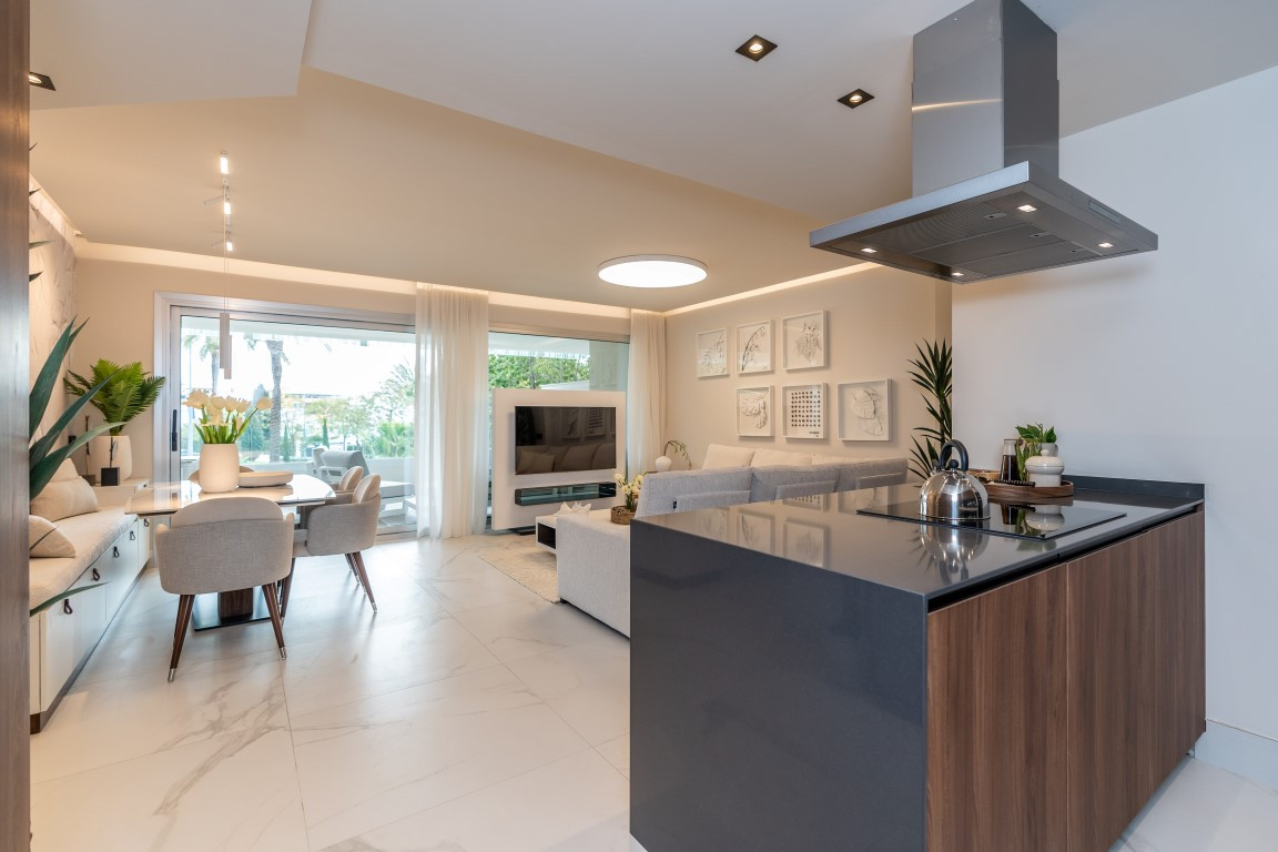 Commercial Property, For Sale