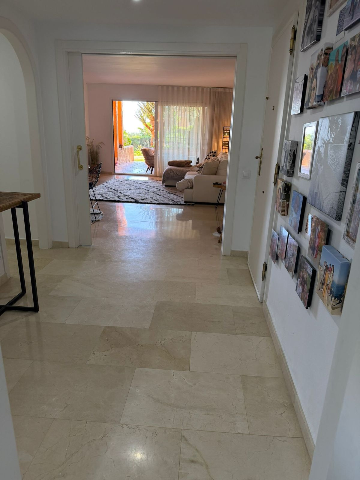 3 Bed, 2 Bath, ApartmentFor Sale, La Duquesa, Malaga