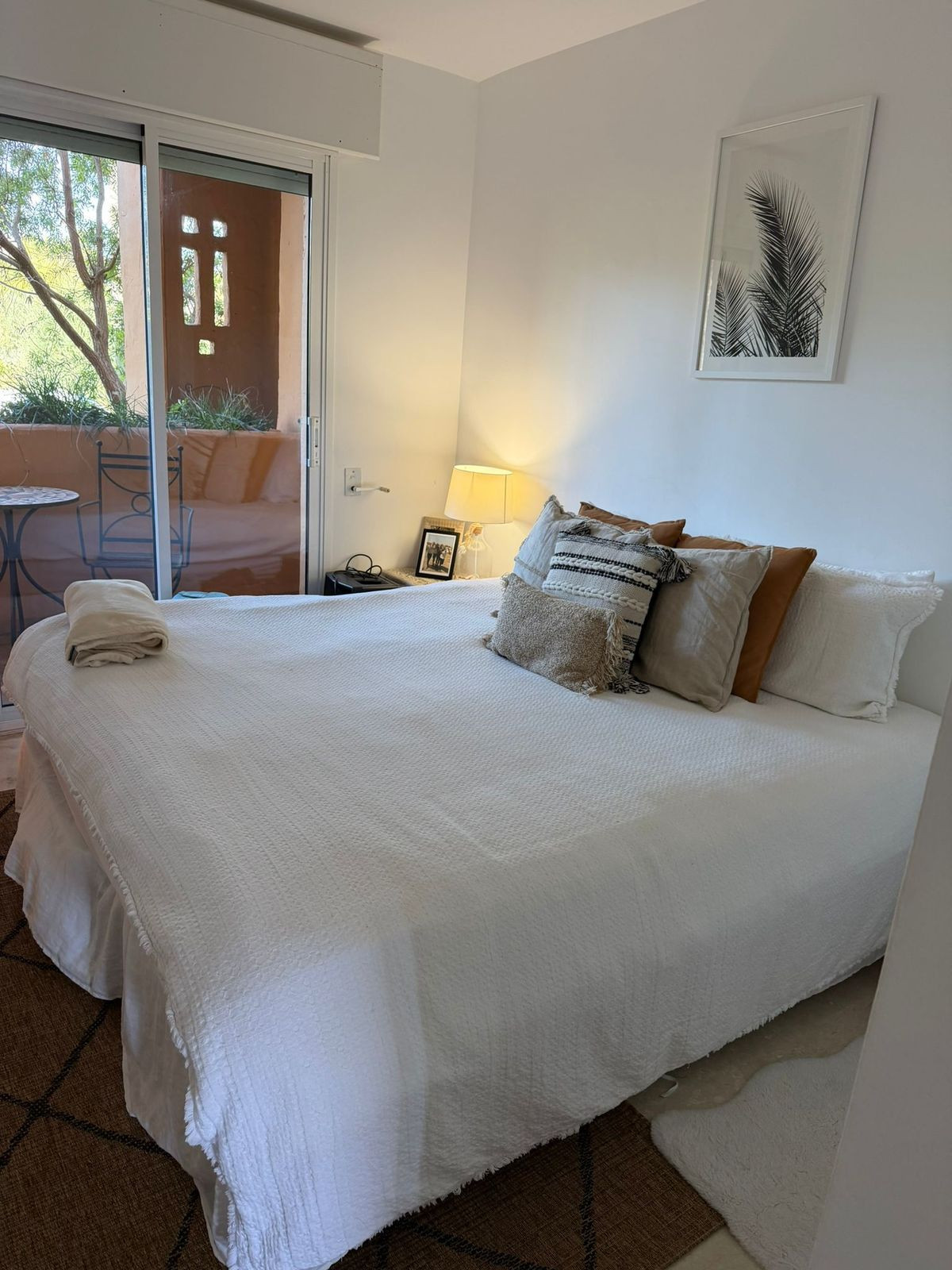 3 Bed, 2 Bath, ApartmentFor Sale, La Duquesa, Malaga