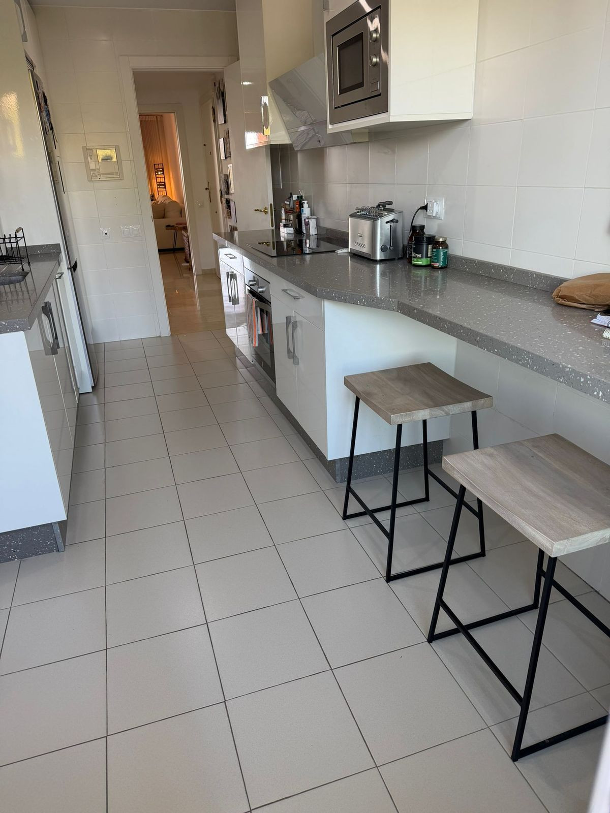 3 Bed, 2 Bath, ApartmentFor Sale, La Duquesa, Malaga