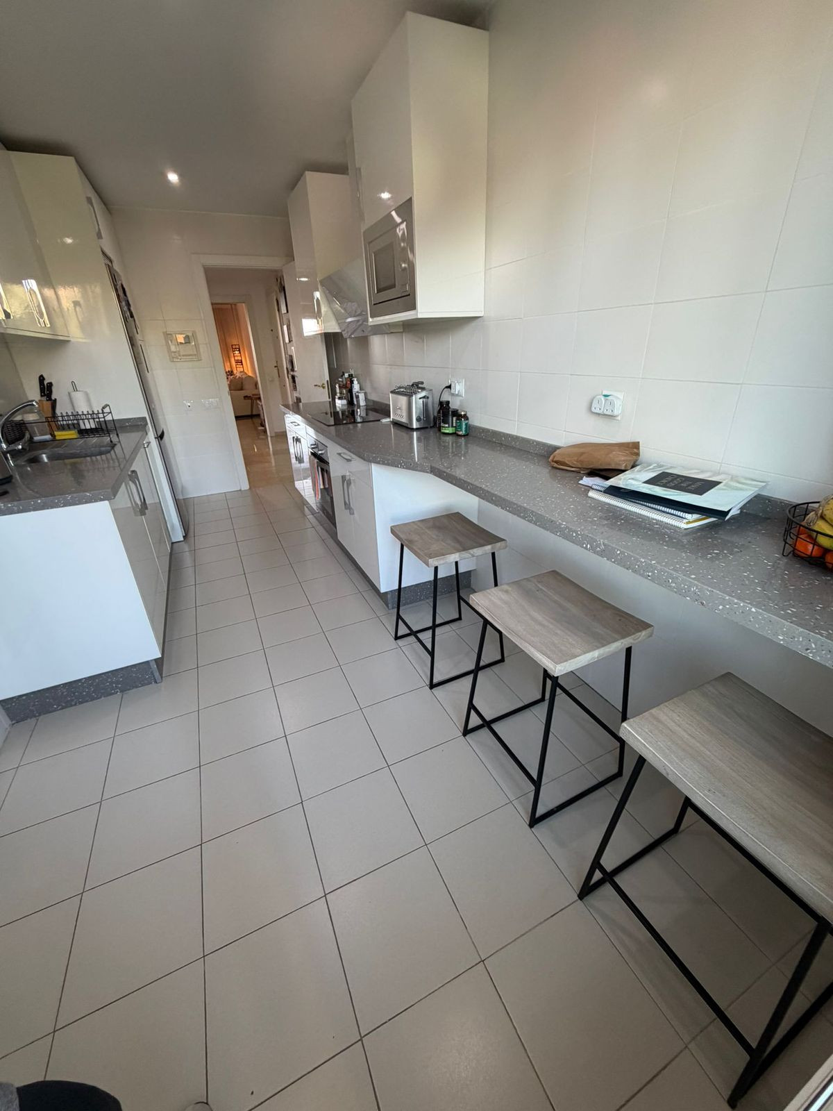 3 Bed, 2 Bath, ApartmentFor Sale, La Duquesa, Malaga