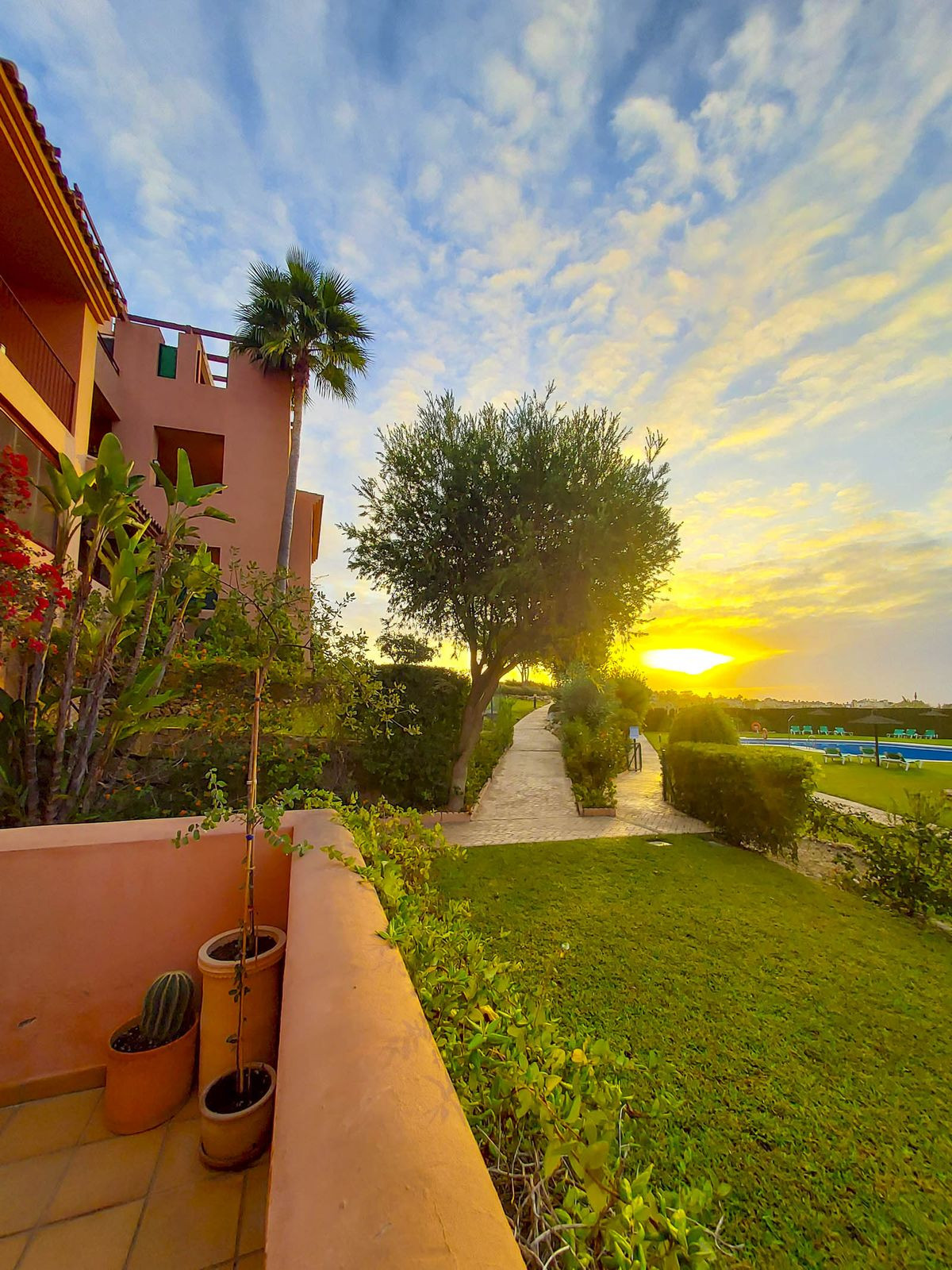 2 Bed, 2 Bath, ApartmentFor Sale, La Duquesa, Malaga