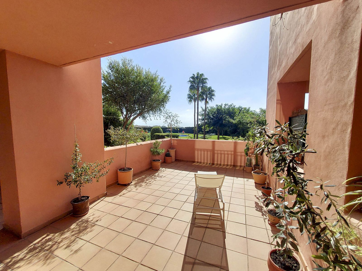 2 Bed, 2 Bath, ApartmentFor Sale, La Duquesa, Malaga