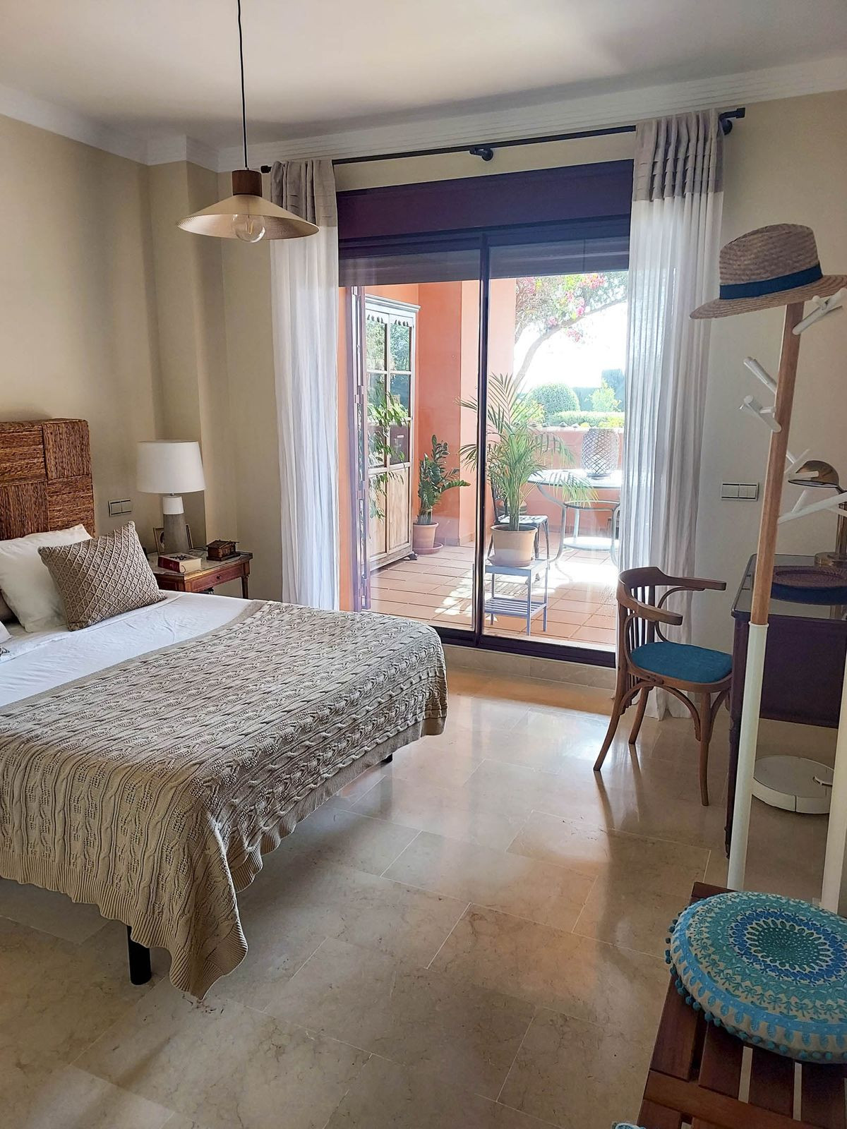 2 Bed, 2 Bath, ApartmentFor Sale, La Duquesa, Malaga