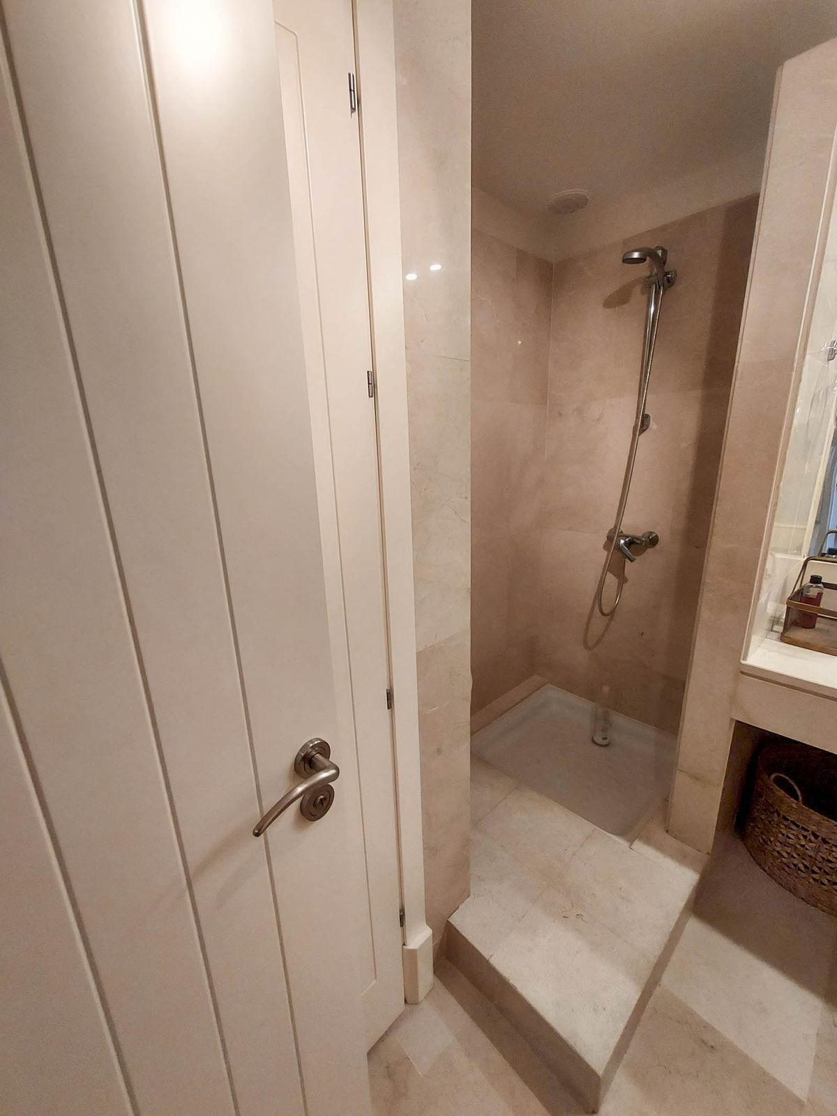 2 Bed, 2 Bath, ApartmentFor Sale, La Duquesa, Malaga