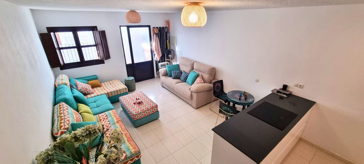 1 Bed, 1 Bath, HouseFor Sale, Punta Chullera, Malaga