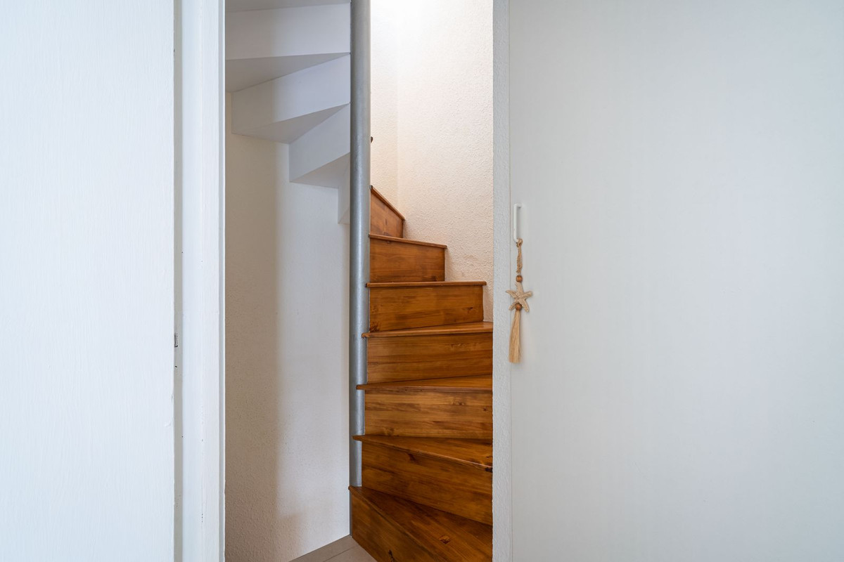 1 Bed, 1 Bath, HouseFor Sale, Punta Chullera, Malaga