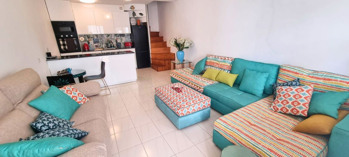 1 Bed, 1 Bath, HouseFor Sale, Punta Chullera, Malaga
