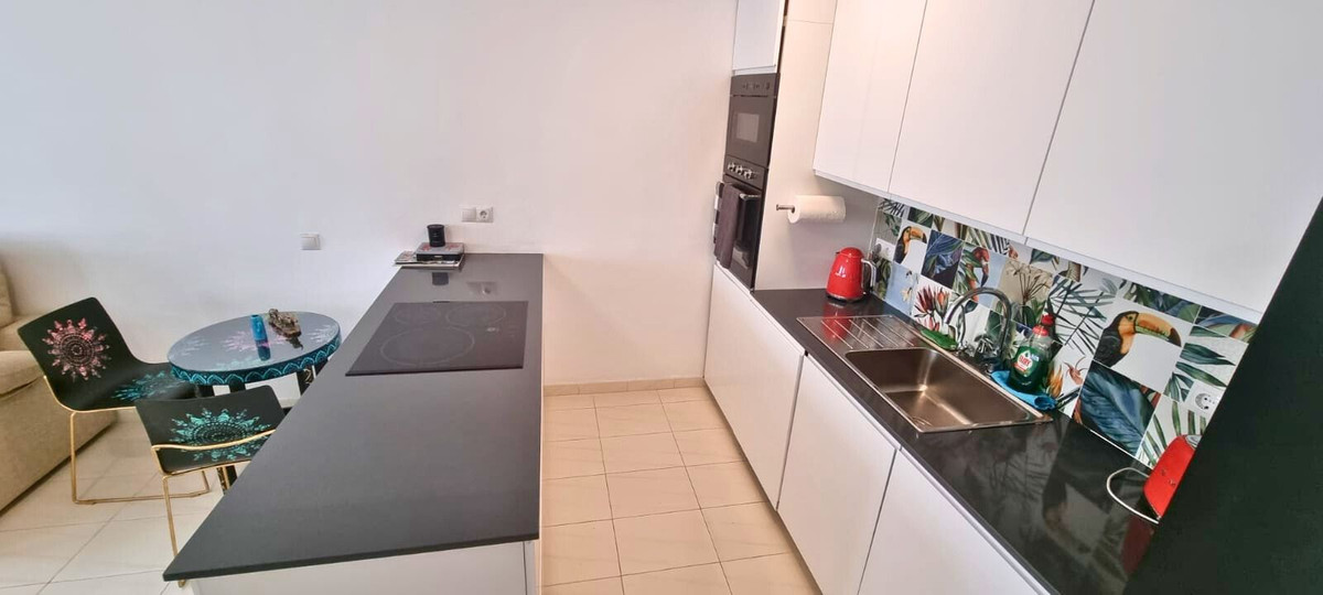 1 Bed, 1 Bath, HouseFor Sale, Punta Chullera, Malaga