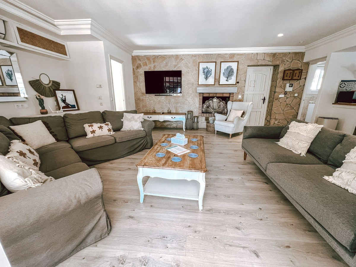 5 Bed, 5 Bath, HouseFor Sale, Marbella, Malaga