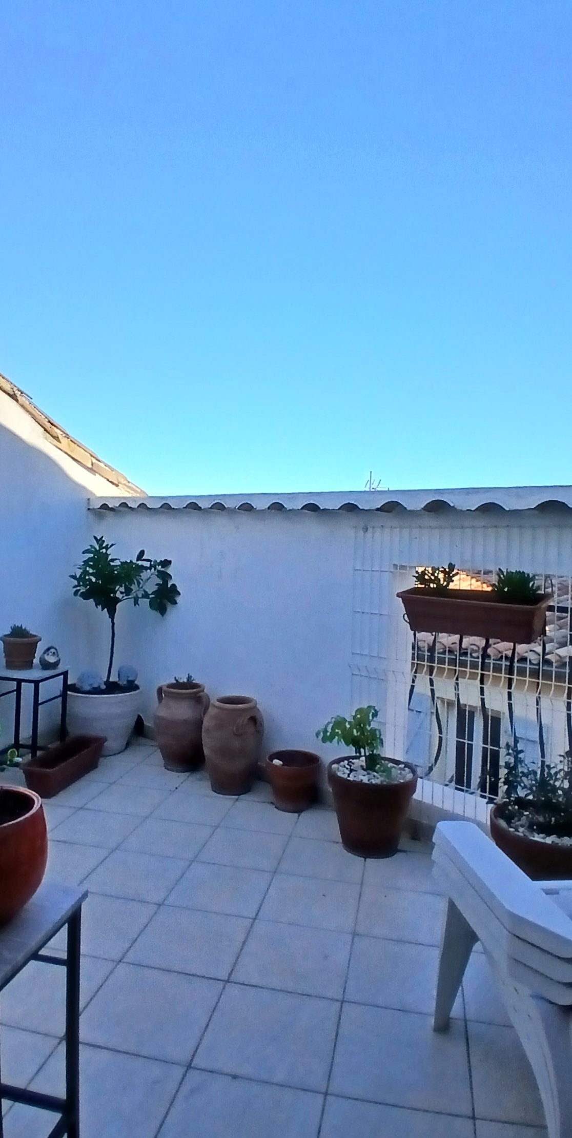 3 Bed, 1 Bath, HouseFor Sale, Abeilhan, Herault, Languedoc-Roussillon, 34290