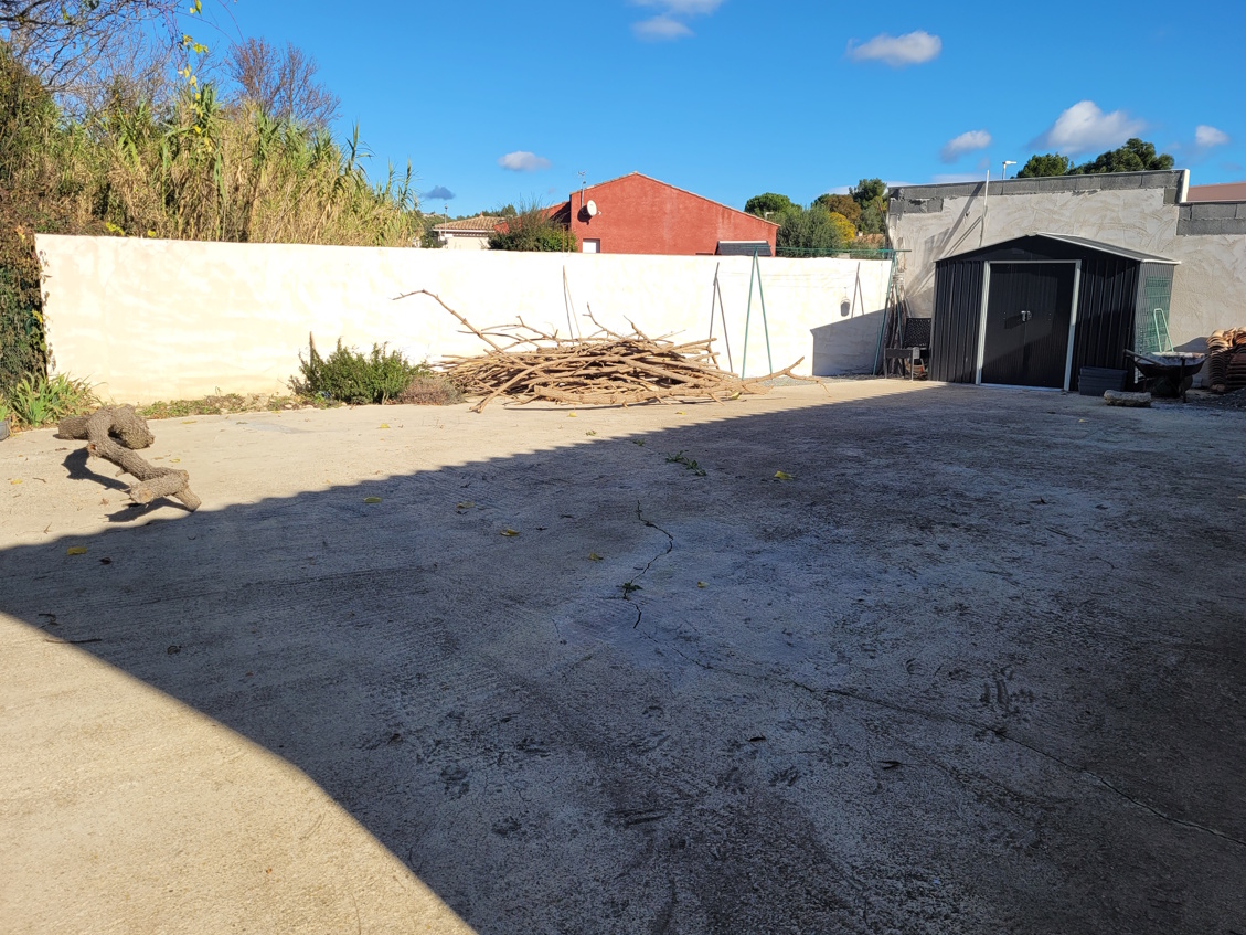 3 Bed, 1 Bath, HouseFor Sale, Autignac, Herault, Languedoc-Roussillon, 34480