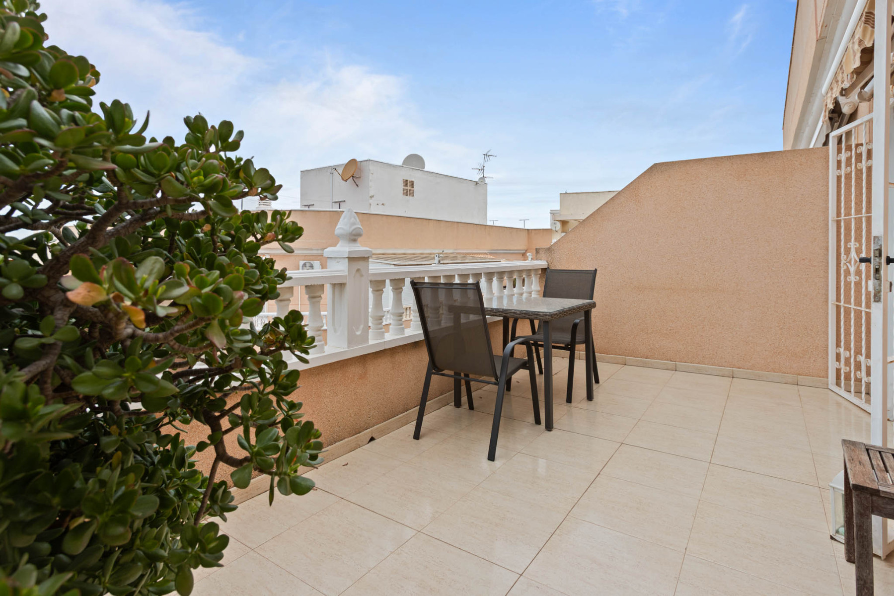 1 Bed, 1 Bath, ApartmentFor Sale, Torrevieja, Alicante