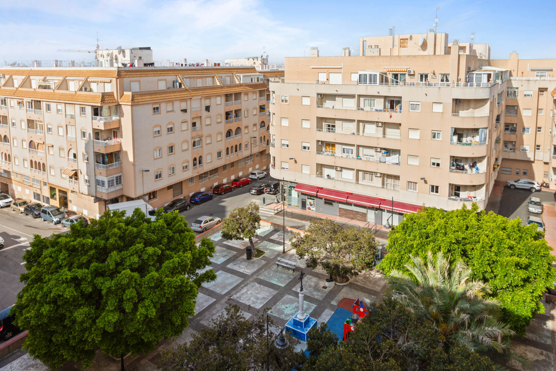 1 Bed, 1 Bath, ApartmentFor Sale, Torrevieja, Alicante