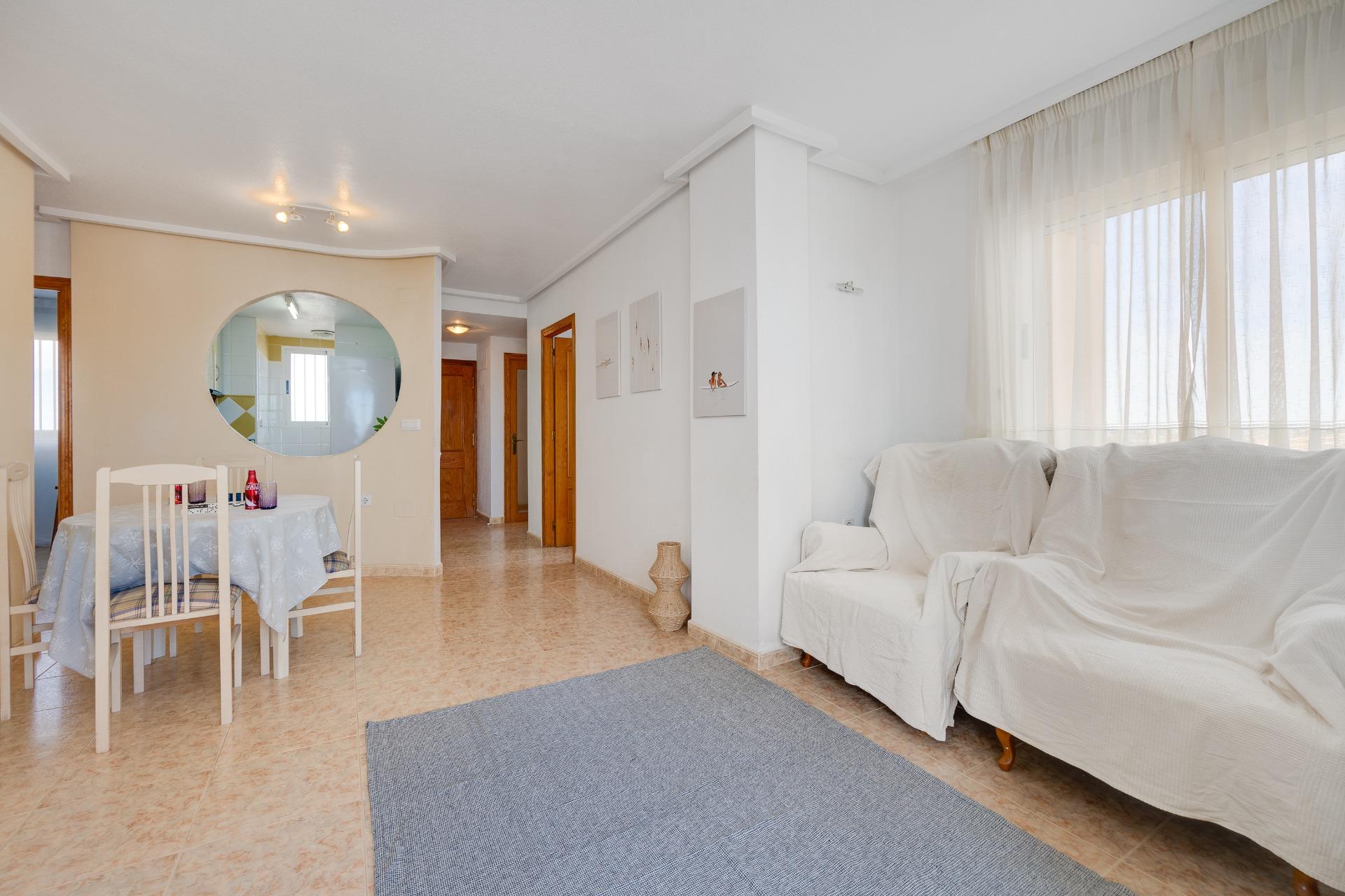 3 Bed, 2 Bath, ApartmentFor Sale, Torrevieja, Alicante