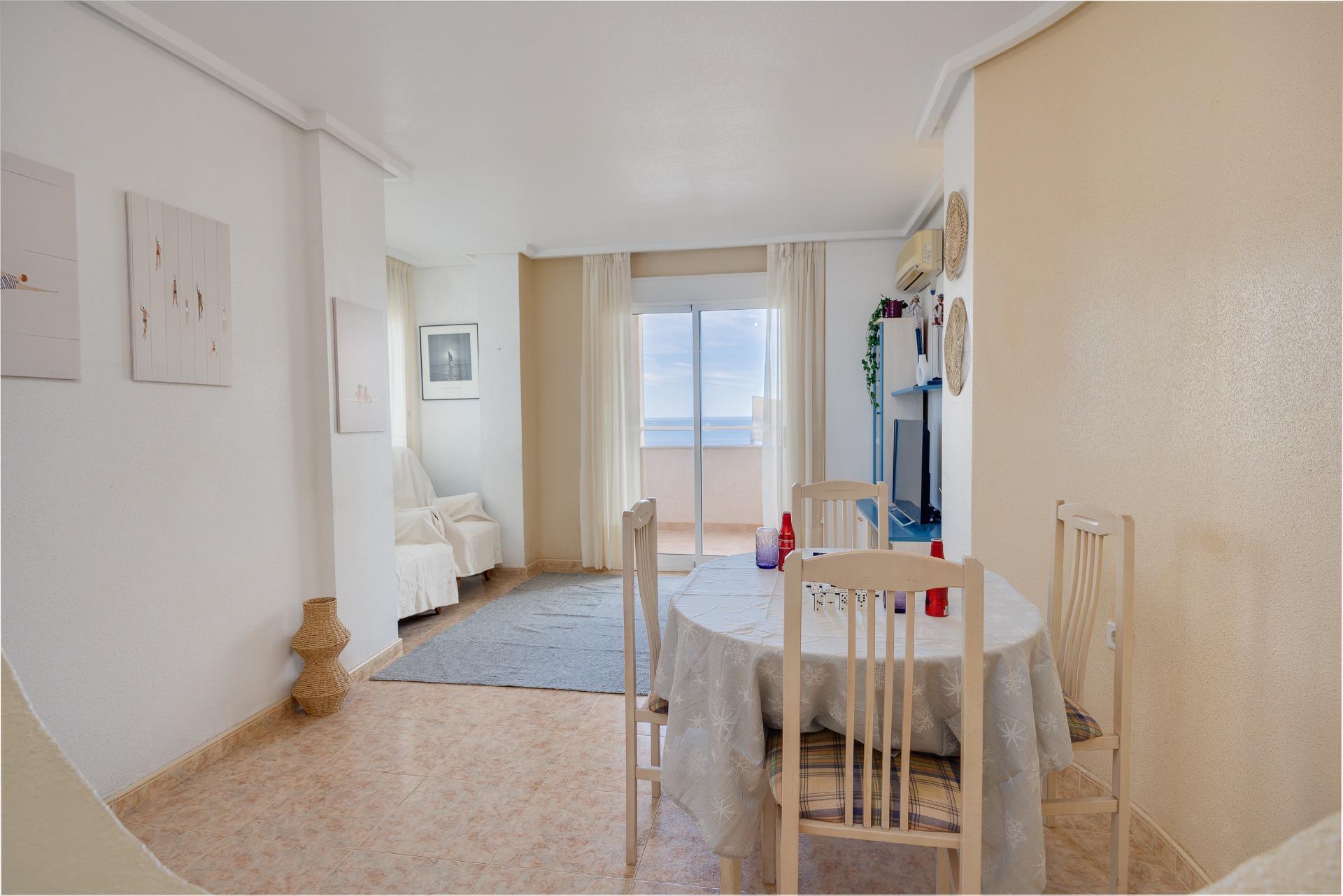 3 Bed, 2 Bath, ApartmentFor Sale, Torrevieja, Alicante