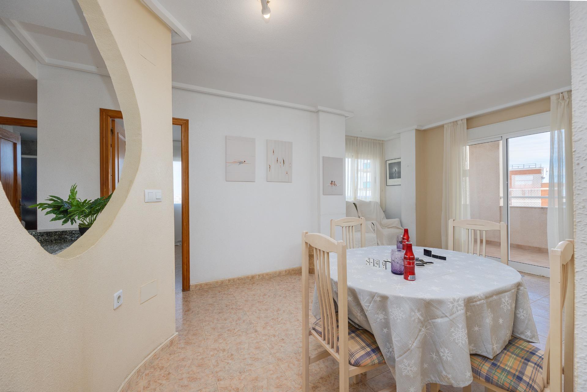 3 Bed, 2 Bath, ApartmentFor Sale, Torrevieja, Alicante