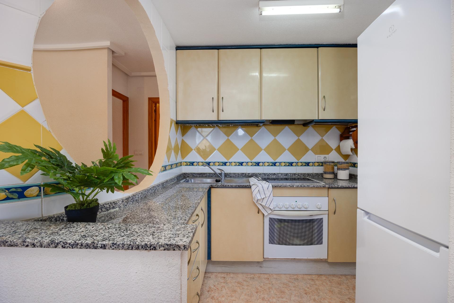 3 Bed, 2 Bath, ApartmentFor Sale, Torrevieja, Alicante