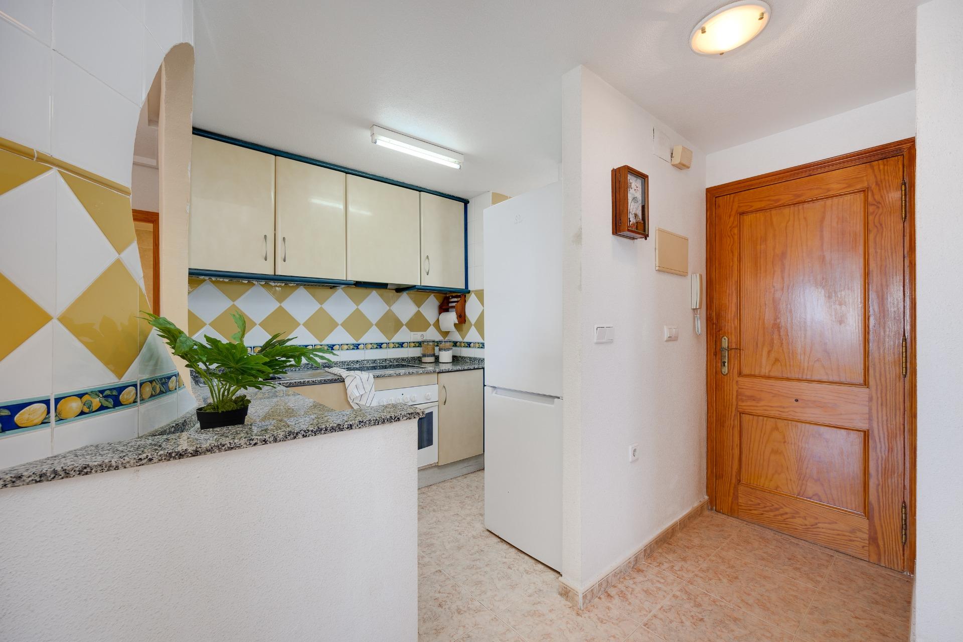 3 Bed, 2 Bath, ApartmentFor Sale, Torrevieja, Alicante