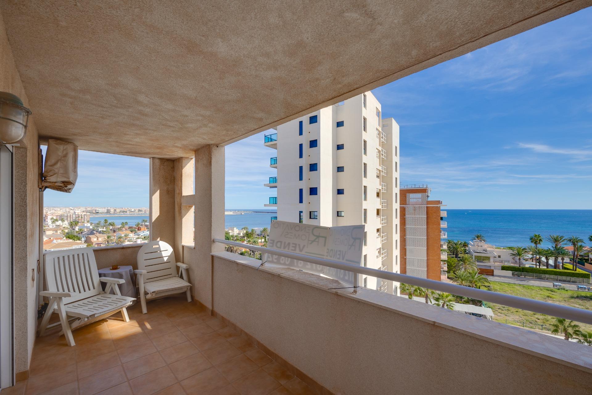3 Bed, 2 Bath, ApartmentFor Sale, Torrevieja, Alicante