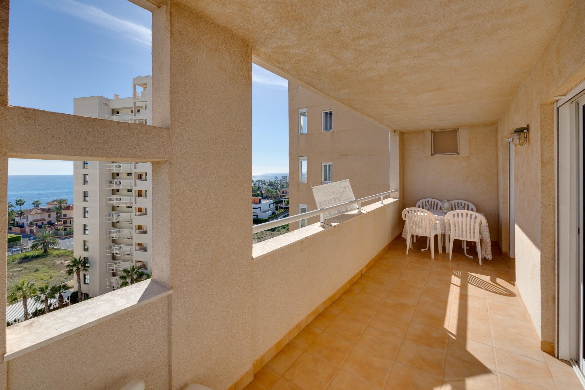 3 Bed, 2 Bath, ApartmentFor Sale, Torrevieja, Alicante