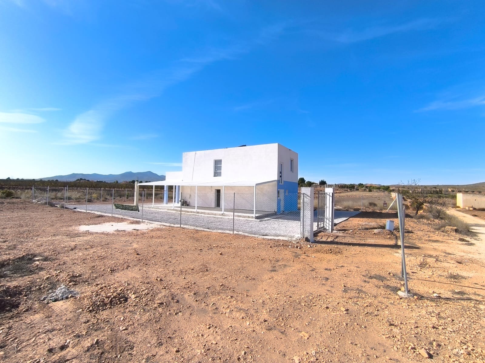 4 Bed, 3 Bath, HouseFor Sale, Pinoso, Alicante