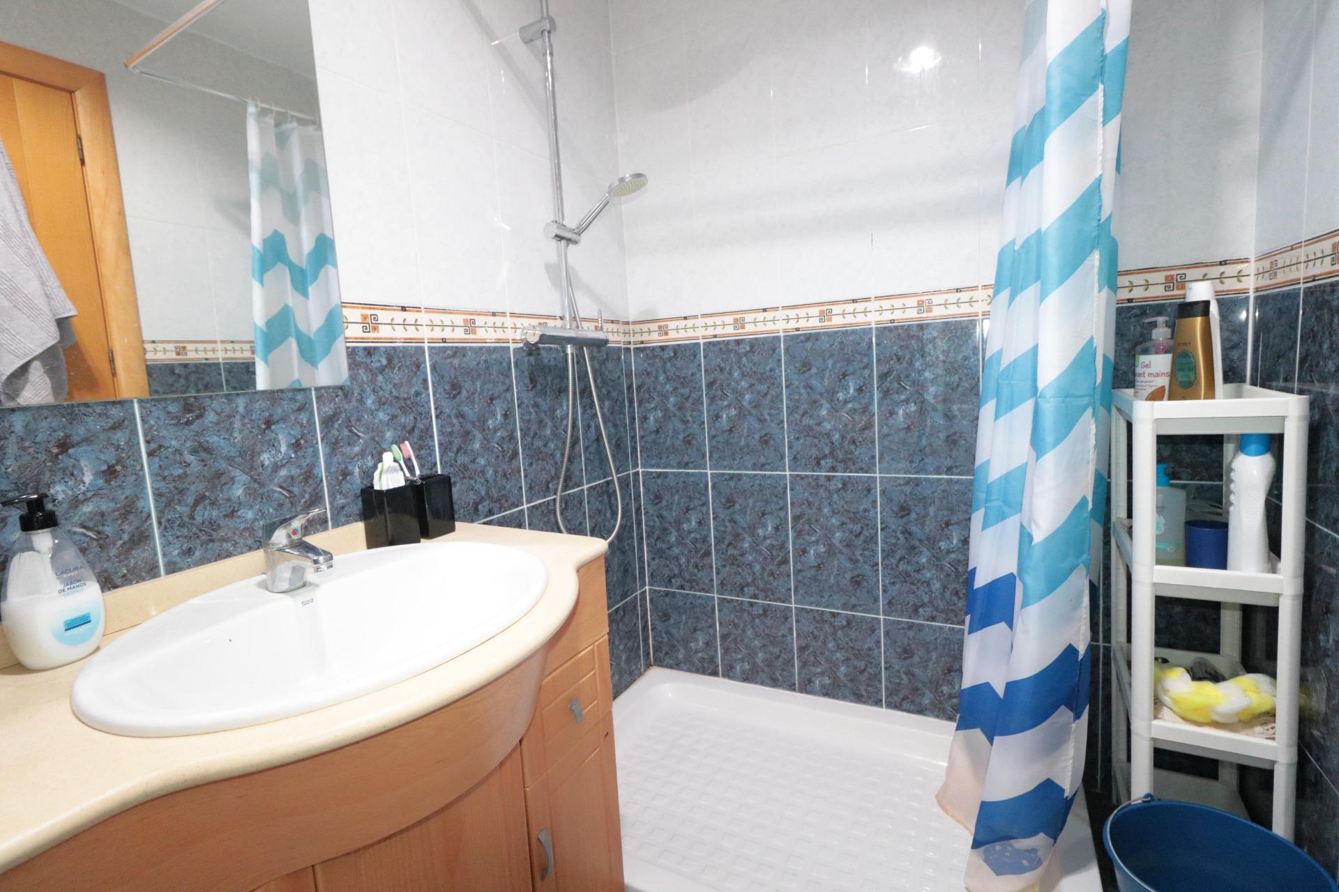 3 Bed, 1 Bath, ApartmentFor Sale, Torrevieja, Alicante