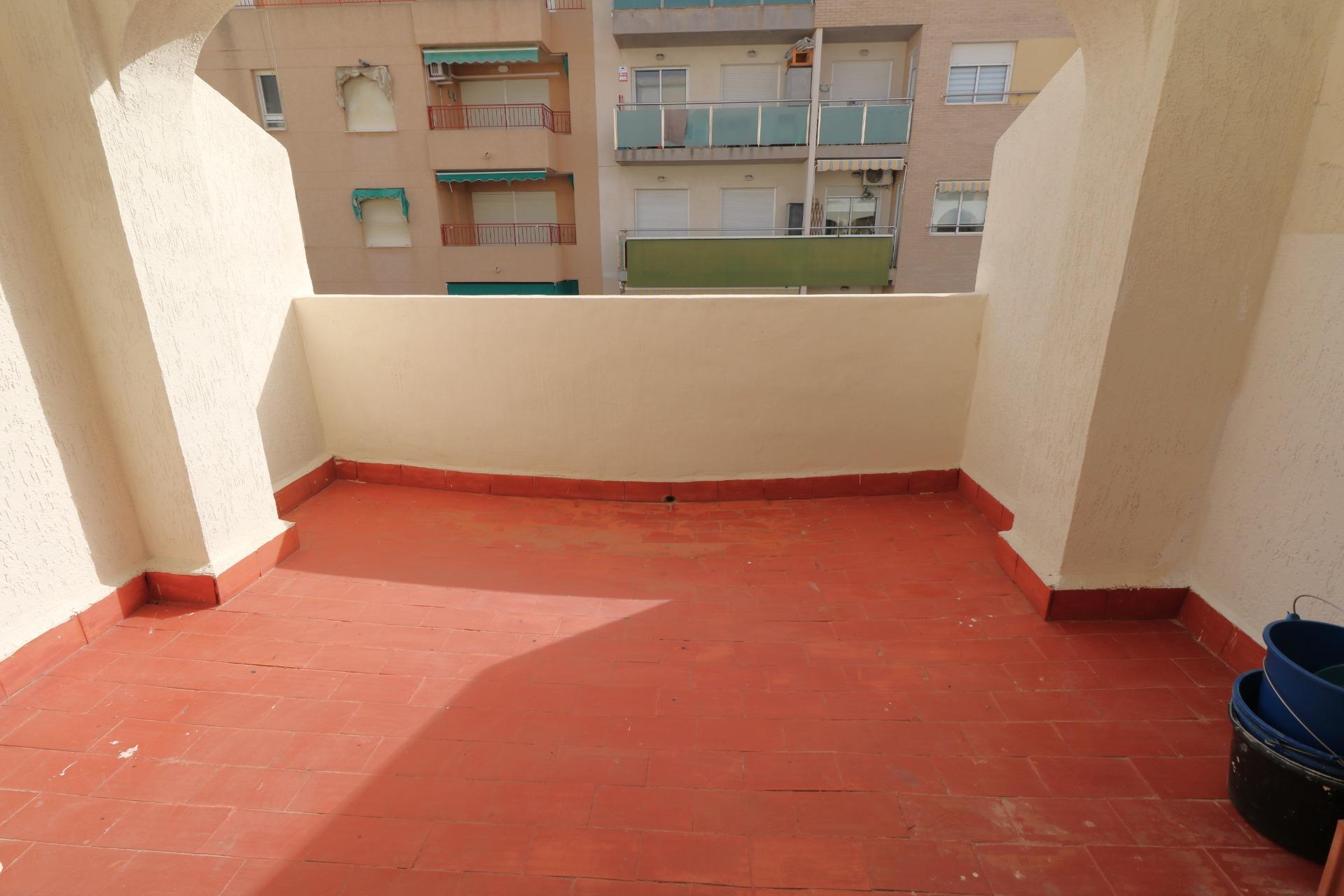 3 Bed, 1 Bath, ApartmentFor Sale, Torrevieja, Alicante