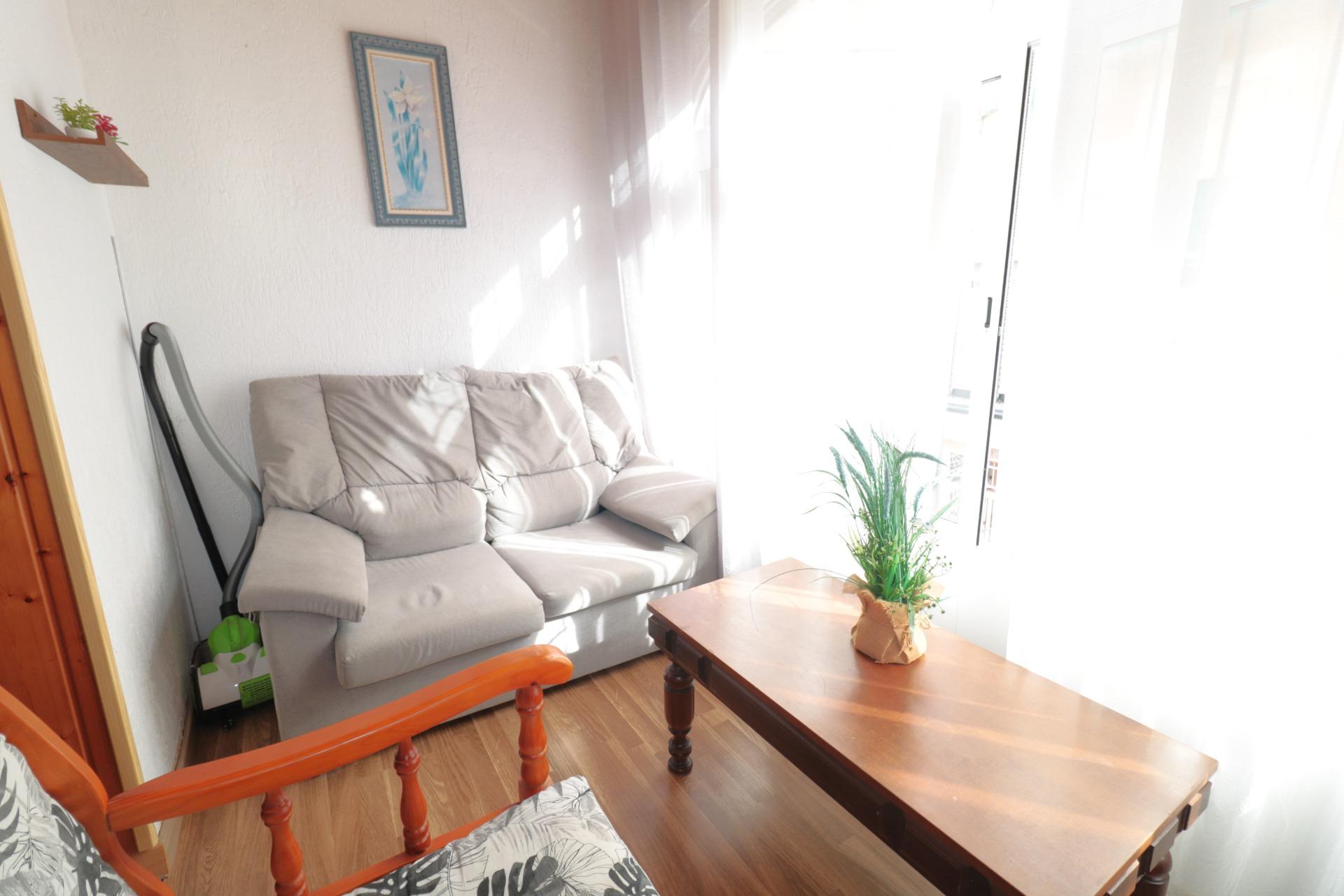 3 Bed, 1 Bath, ApartmentFor Sale, Torrevieja, Alicante